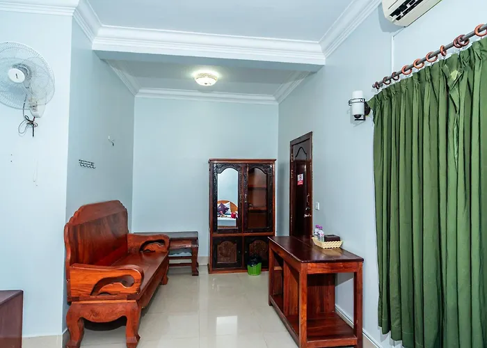 Guest house: Golden Papaya Guesthouse