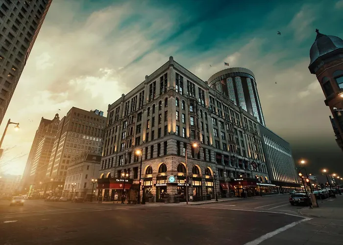 Pet Friendly hotel: The Pfister Hotel