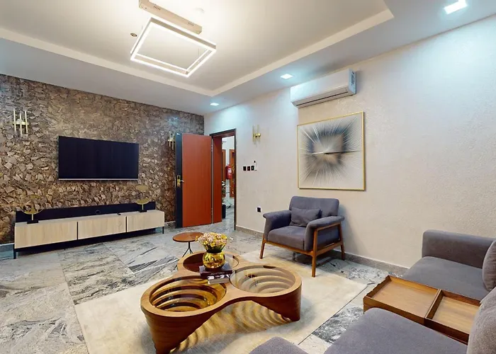 Yanna Apartment By Khaliques