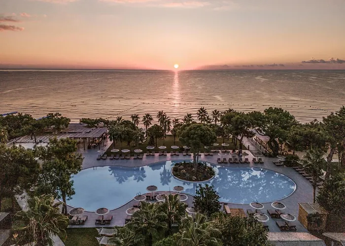 Luxe hotel: Balmy Beach Resort Kemer
