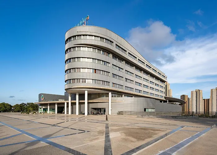 Resorts Guide La Estacion