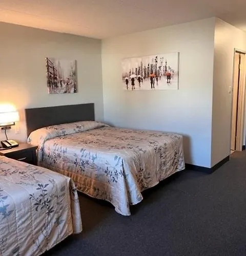 Motel: Kirkfield Motor Hotel