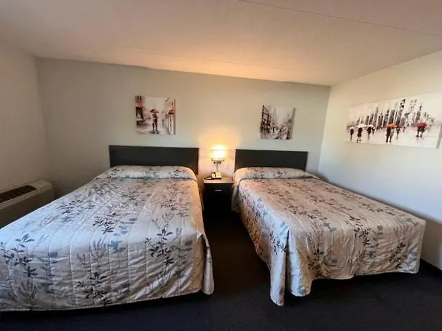 Motel: Kirkfield Motor Hotel