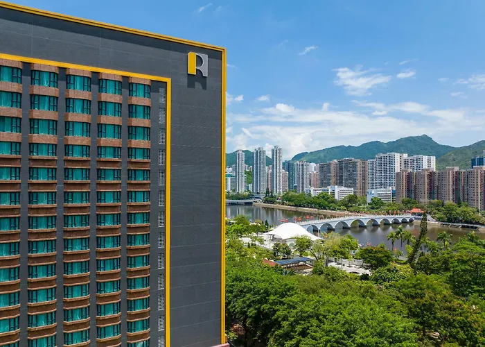 Royal Park Hotel