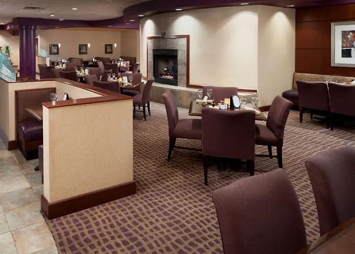 Boutique hotel only: Doubletree Suites By Hilton Hotel Cincinnati - Blue Ash
