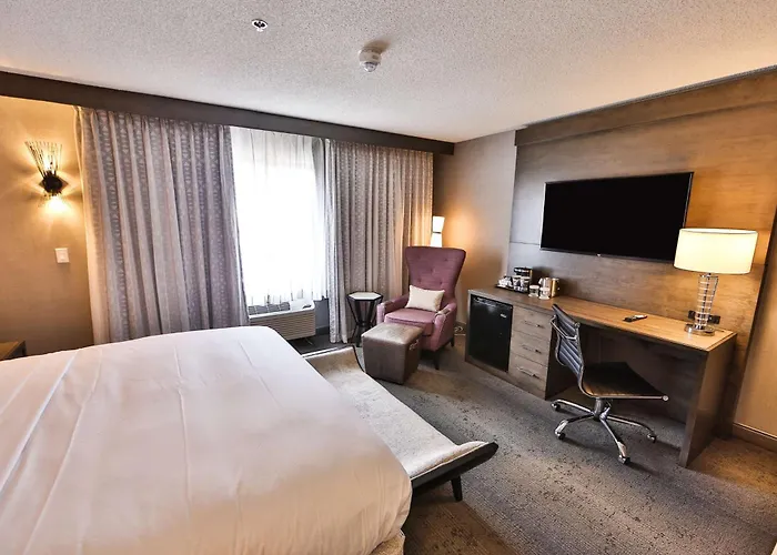 Cheap hotels Doubletree By Hilton Atlanta Alpharetta-Windward