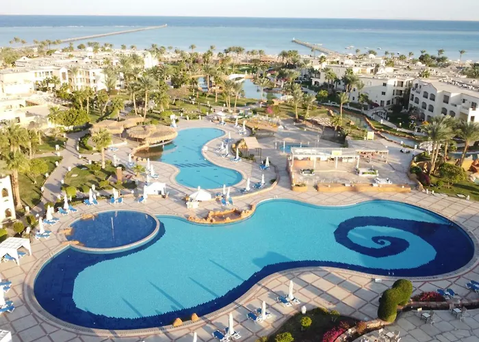 Hotel met tennis: Regency Plaza Aqua Park And Spa Resort