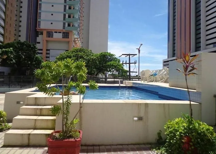 Aluguéis de temporada: Flat Meireles Vista Mar
