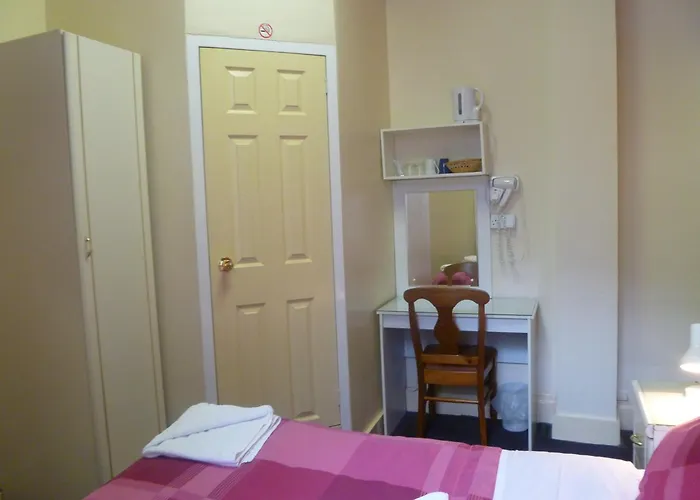 Gastenverblijf: Grenville House Hotel