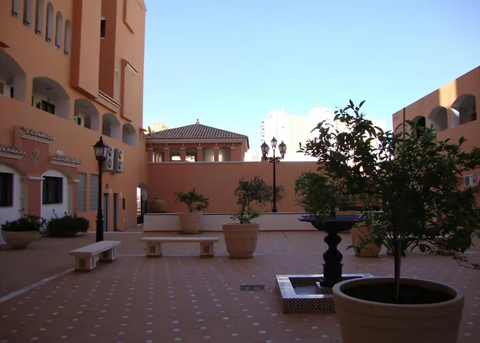 Hotel cerca del colegio: Fenix Apartamentos