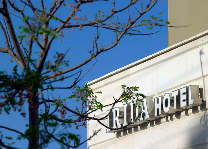 Hotel: Irida Hotel
