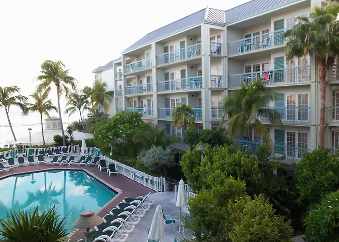 Cheap hotel: Galleon Resort And Marina