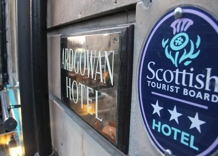 Cheap hotel: Ardgowan Hotel