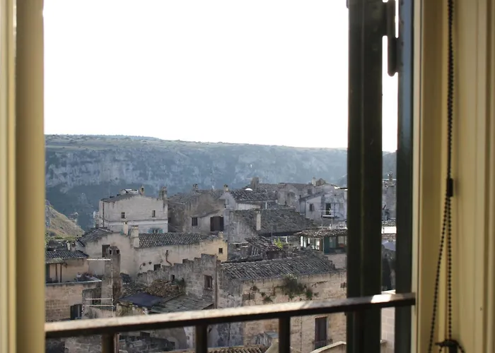 B&B only: Locus Amoenus