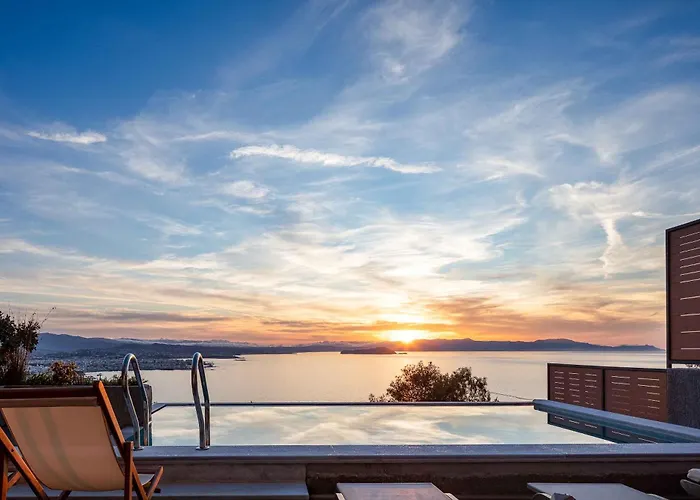 Privé villa: Omnia Villas - "Heated" Pools & Breathtaking Seaviews!