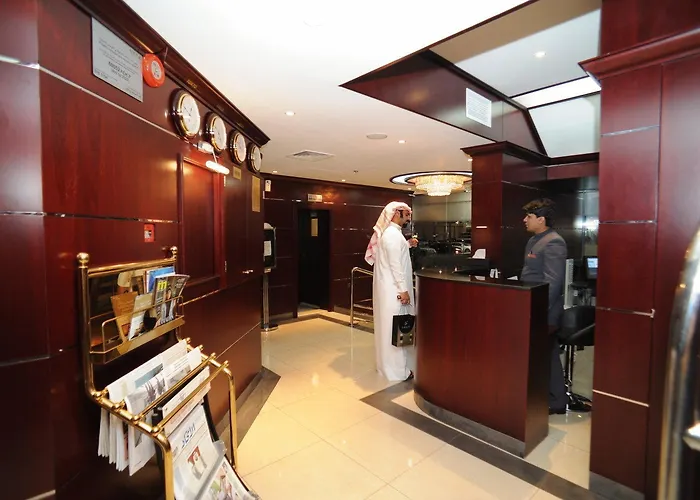 Central hotel: Al Jazeera Royal Hotel