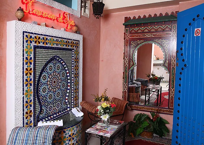 Cheap hotel: Hotel Moroccan House Casablanca