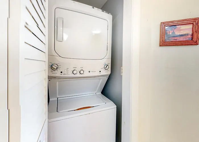 Vacation home: Sunrise Beach Resort V