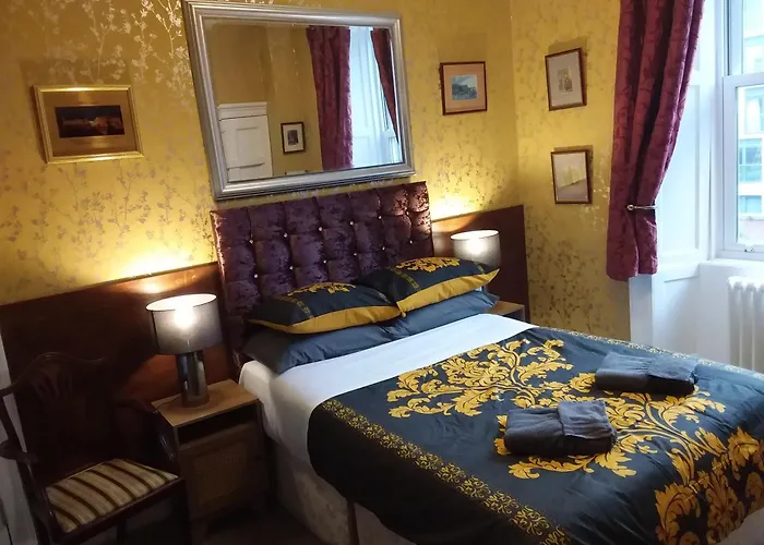 Airport Hotel: Ivy- Braveheart Guest House