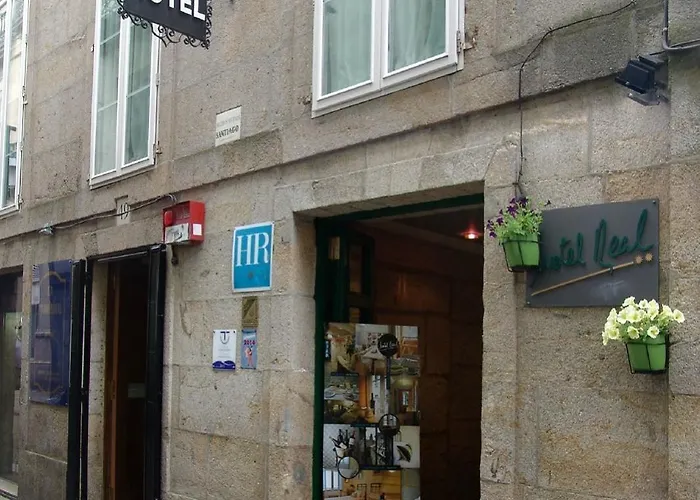 Hotel Real