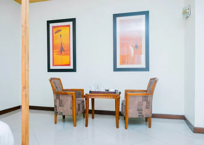 Airport Hotel: Select Boutique Hotel Kigali