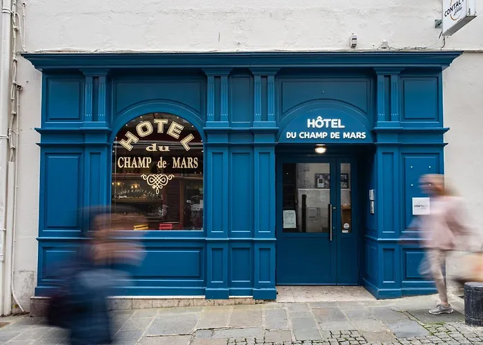 Contact Hôtel du Champ de Mars de Saint-Brieuc