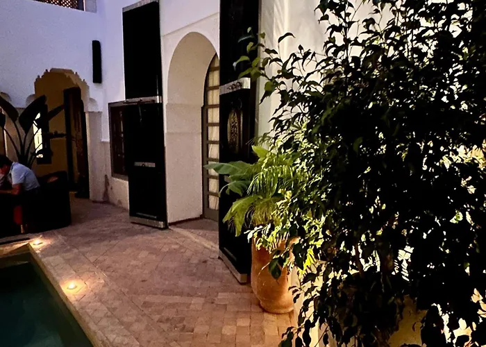 Riad Hadika Maria
