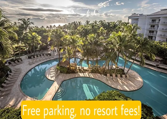 Hotel with view: The Lago Mar Beach Resort And Club