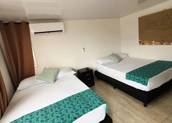  Hostal Islamar