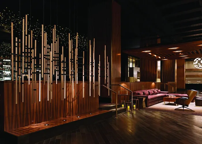 5 star hotel: W Las Vegas