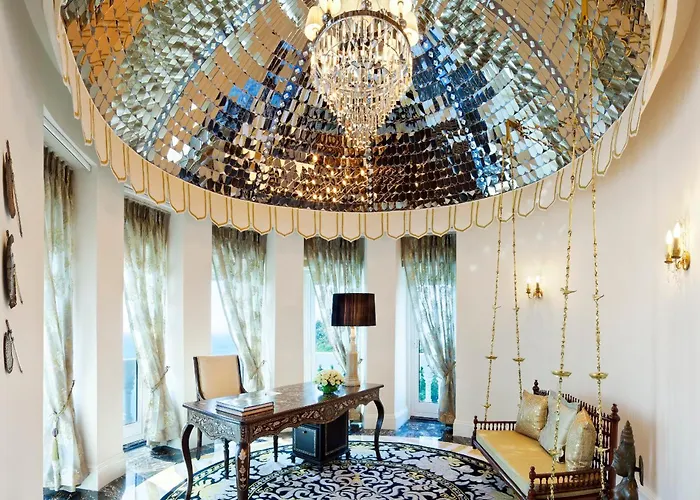 Resort: The Taj Mahal Palace, Mumbai