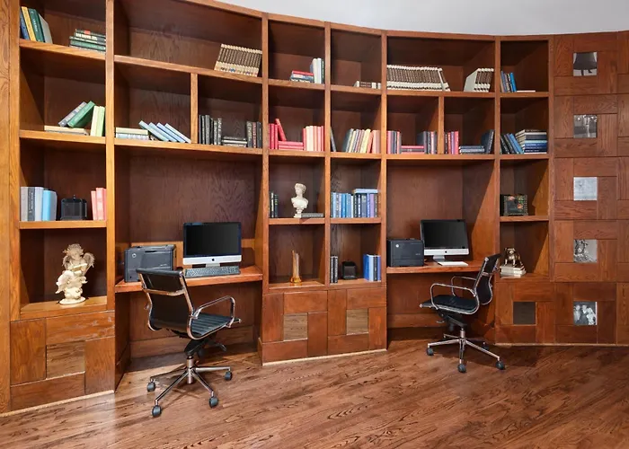 The Saint Hotel, New Orleans, French Quarter, Autograph Collection