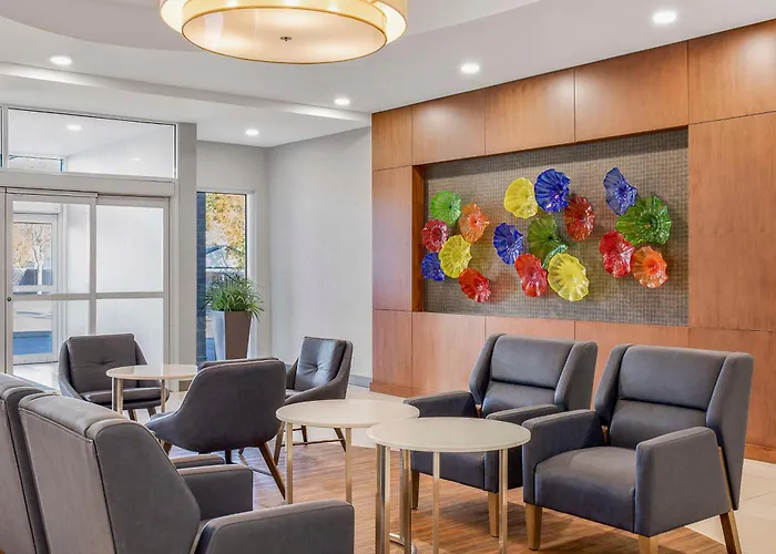 Family Hotel: Homewood Suites By Hilton Winnipeg Airport - Polo Park