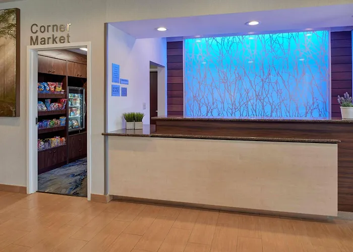 Family resorts Fairfield Inn By Marriott Kalamazoo West