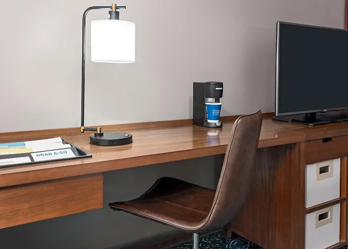 Hotel: Four Points Huntsville Airport