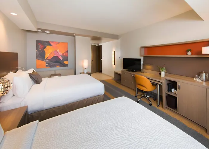 Courtyard By Marriott Phoenix Downtown