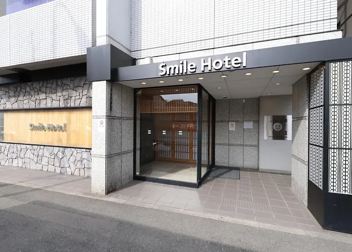 Smile Kyoto Karasuma Gojo
