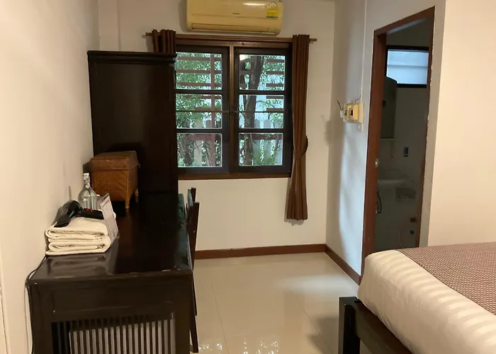 Resort: Baan Klang Vieng