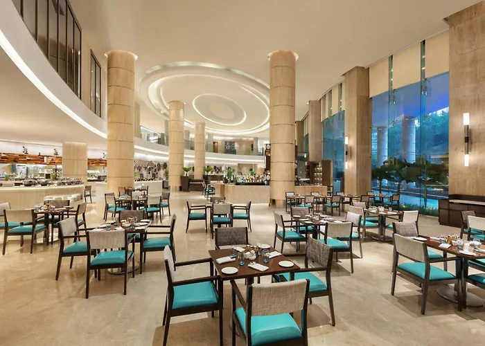 Courtyard By Marriott Mumbai International Airport