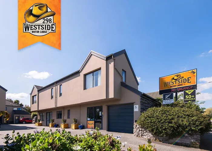 Casino hotel: 298 Westside Motor Lodge