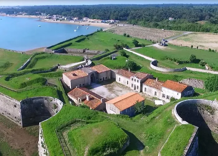 Au Fort La Prée