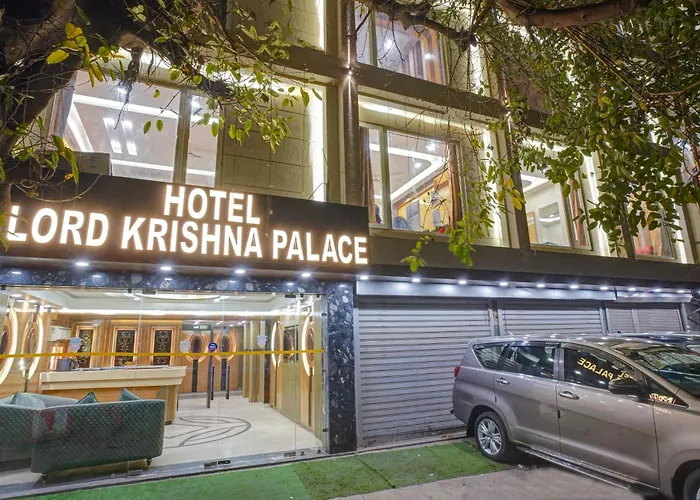 Hotel with view: Just Renovated - Hotel Krishna Palace With Parking & 2 Mins Walk From Metro