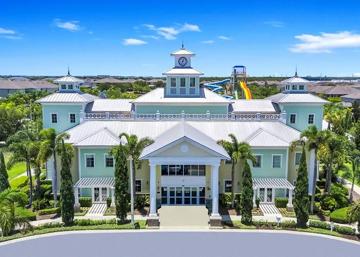 Villa with pool Encore Resort And Water Park At Reunion By Rentyl