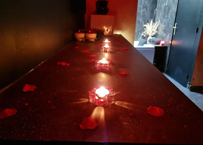  Love Room Jacuzzi