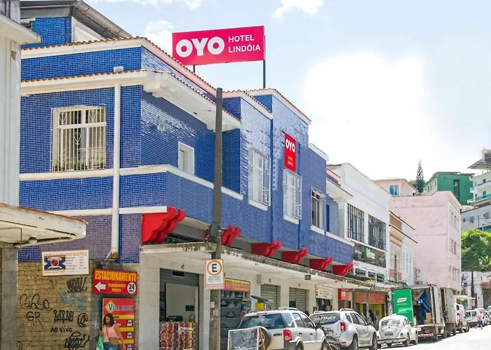 OYO Lindoia, Petropolis