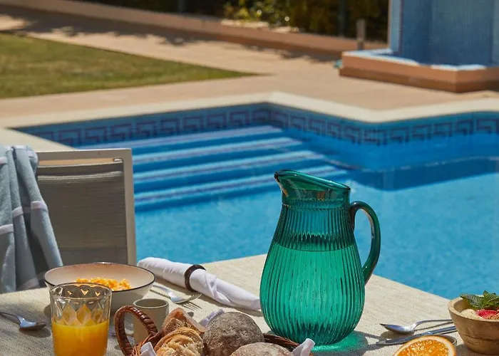 Villa: Villa Monte Das Oliveiras With Private Pool