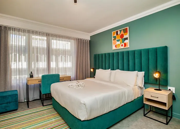 3 star hotel: 9 On Barrack