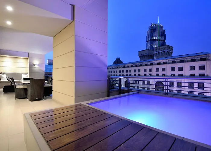 Raphael Suites