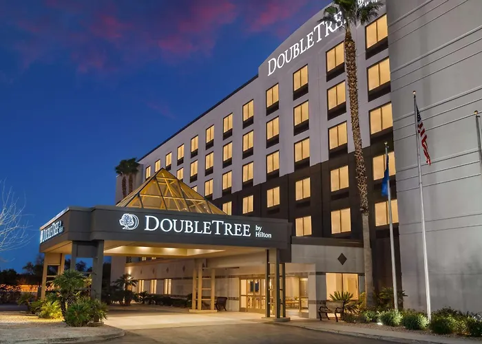 Pet Friendly hotel: Doubletree By Hilton Las Vegas Airport