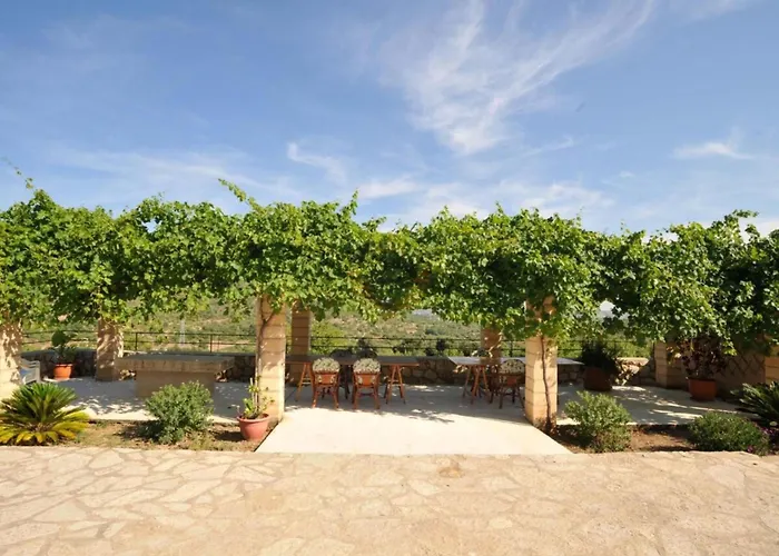 Chalet: Yourhouse Ses Voltes